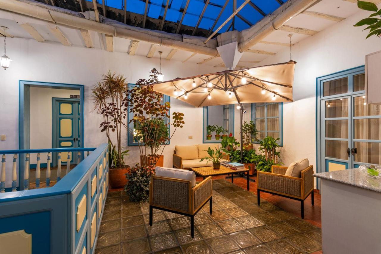 Del Parque Hotel & Suites Cuenca Luaran gambar