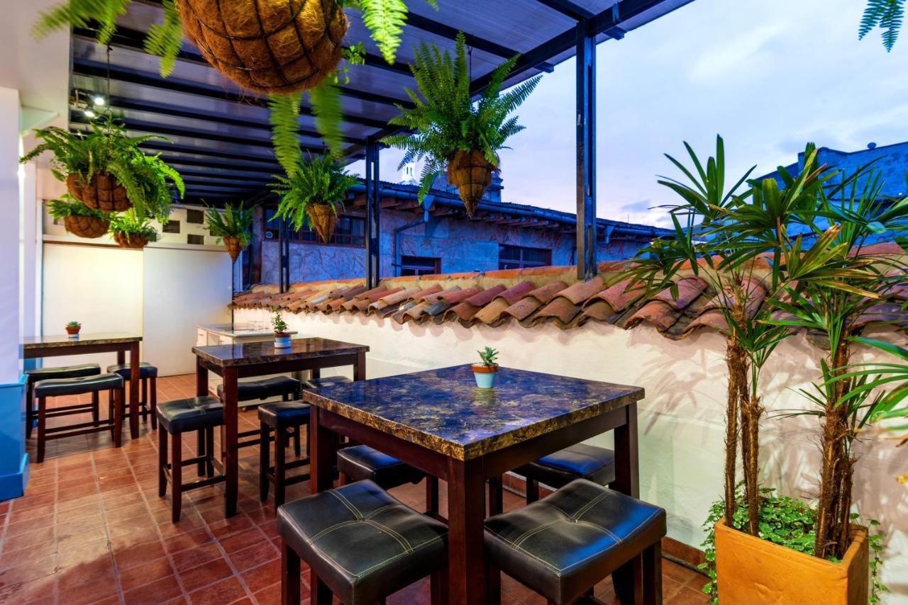 Del Parque Hotel & Suites Cuenca Luaran gambar