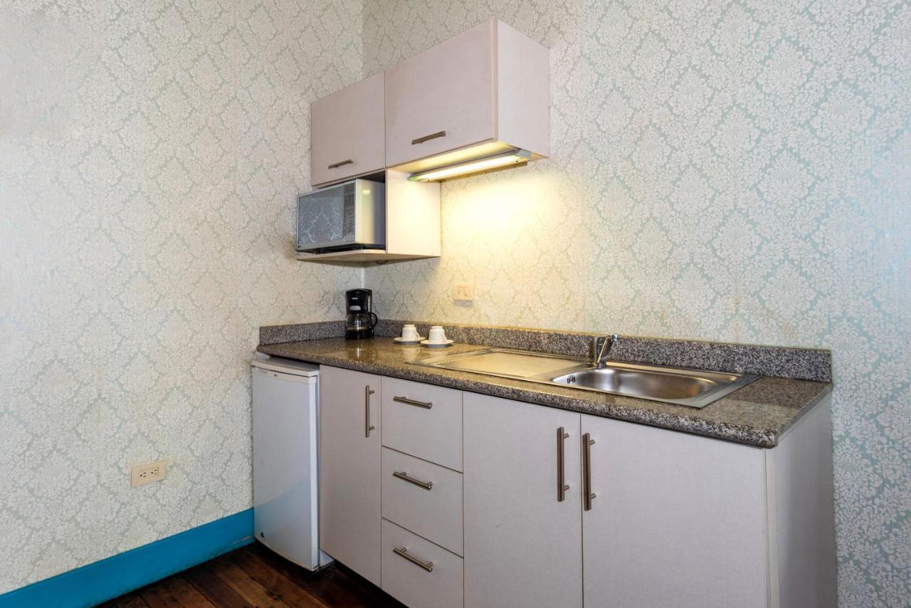Del Parque Hotel & Suites Cuenca Luaran gambar