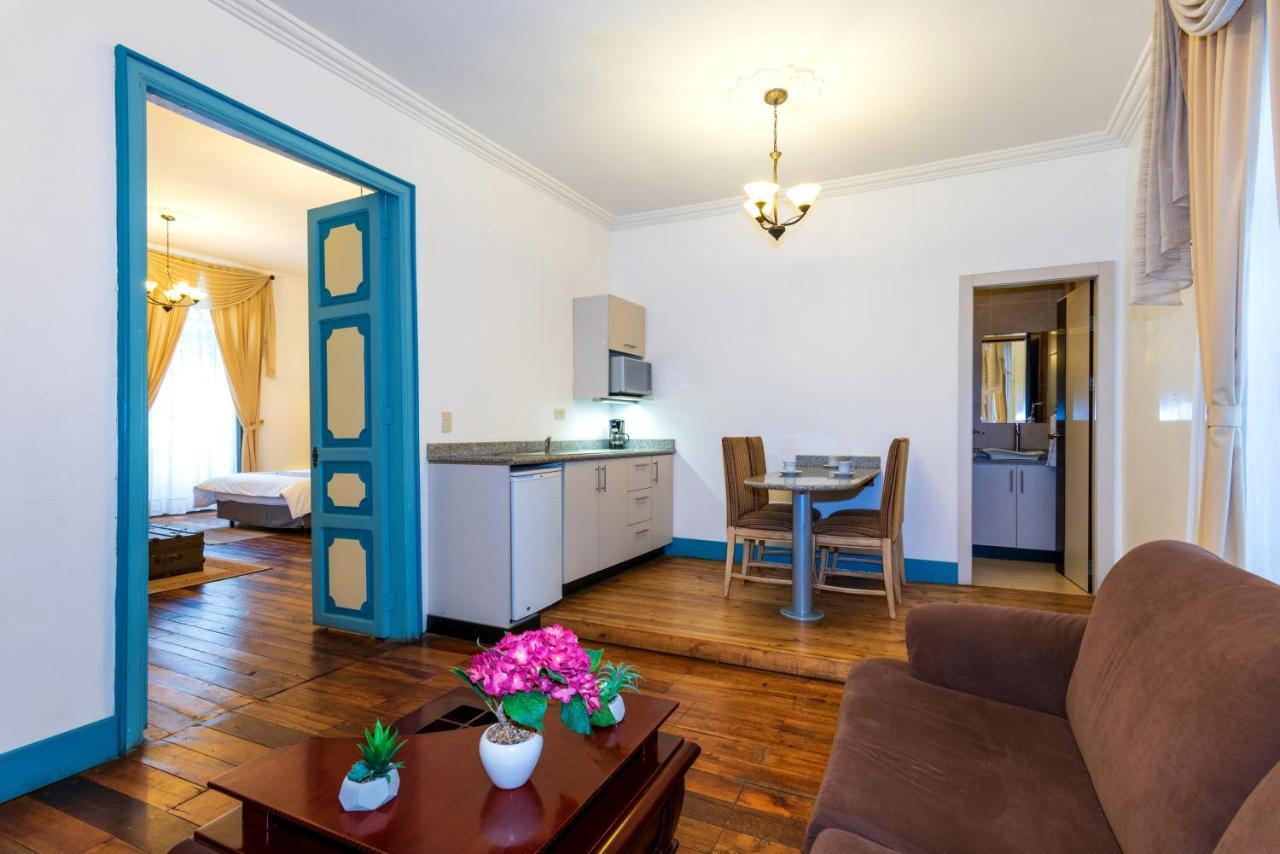 Del Parque Hotel & Suites Cuenca Luaran gambar