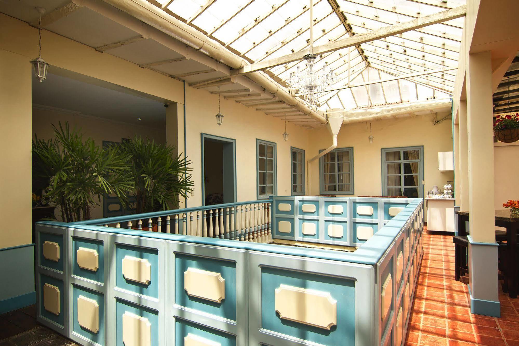 Del Parque Hotel & Suites Cuenca Luaran gambar